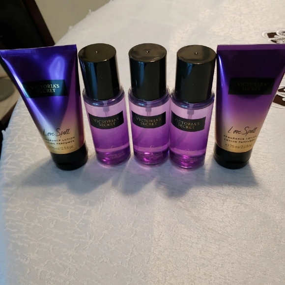 Victoria's Secret Other - Victoria secret love spill